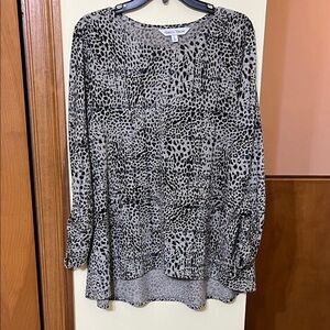 Chico's Monochrome Leopard Print Blouse